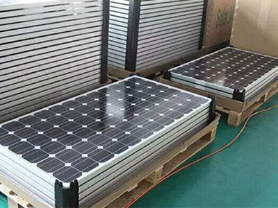 专注于太阳能电池板组件回收多年，服务保证